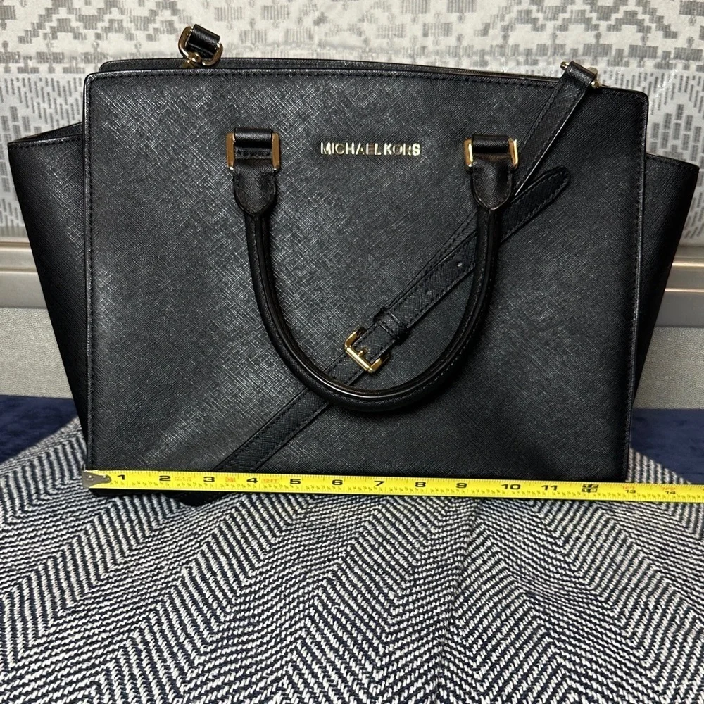 Michael Kors Selma Large Black Saffiano Leather Satchel Tote Crossbody Bag